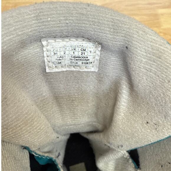 Keen Junior Girls Waterproof Insulated Winter Boots Gray/Aqua/pink Size 2 - Picture 8 of 9